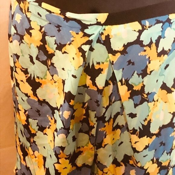 J Crew Floral Silk Asymmetrical Skirt - size 10 - 3 for $20 - Picture 4 of 7